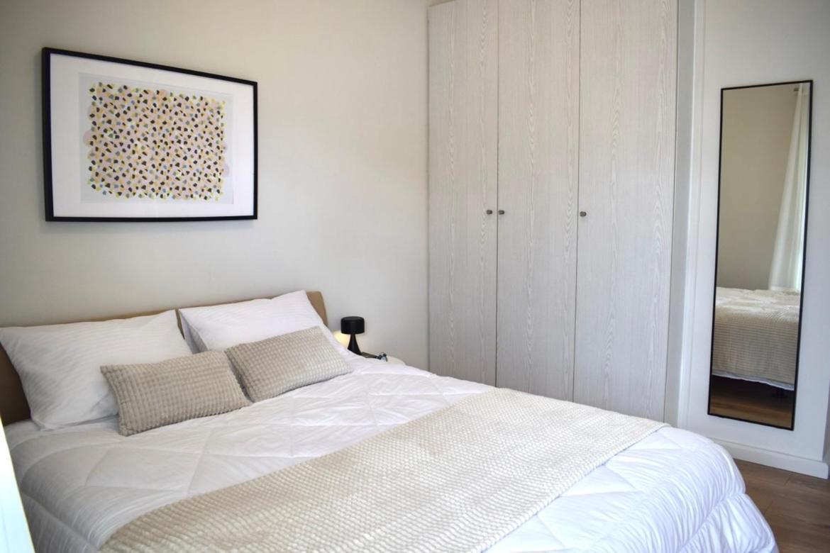 Kapa Central Apartment Каламата Экстерьер фото